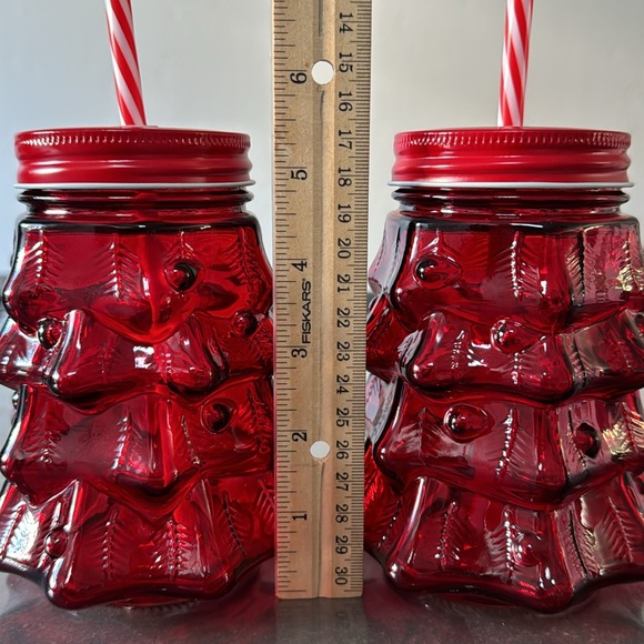Christmas Holiday Time XMAS Tree Mason Jars Clear with Red Lid & Straw. - Picture 5 of 5